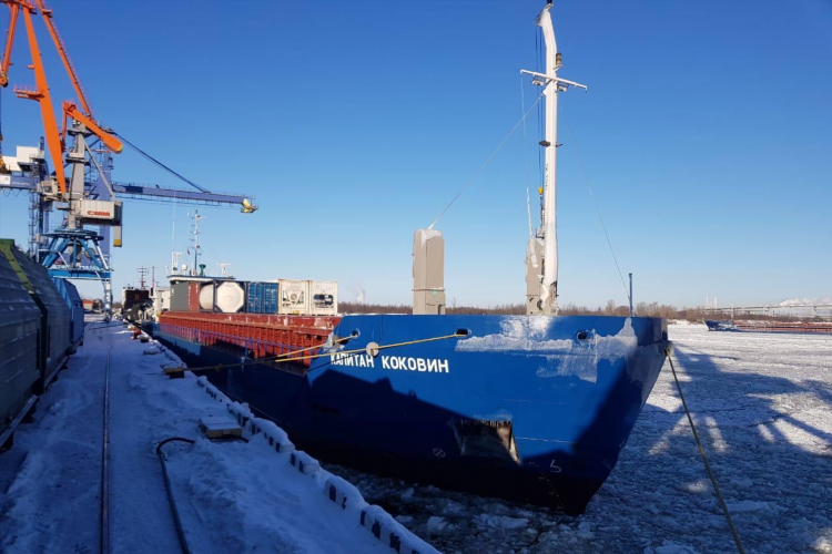 Калининград грузовой терминал